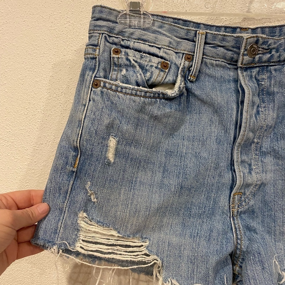 Grlfrnd Helena Distressed Shorts Size 28 Euc - image 4